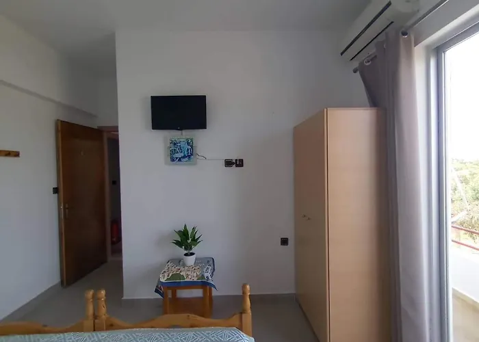 Zografos 1 * Haráki